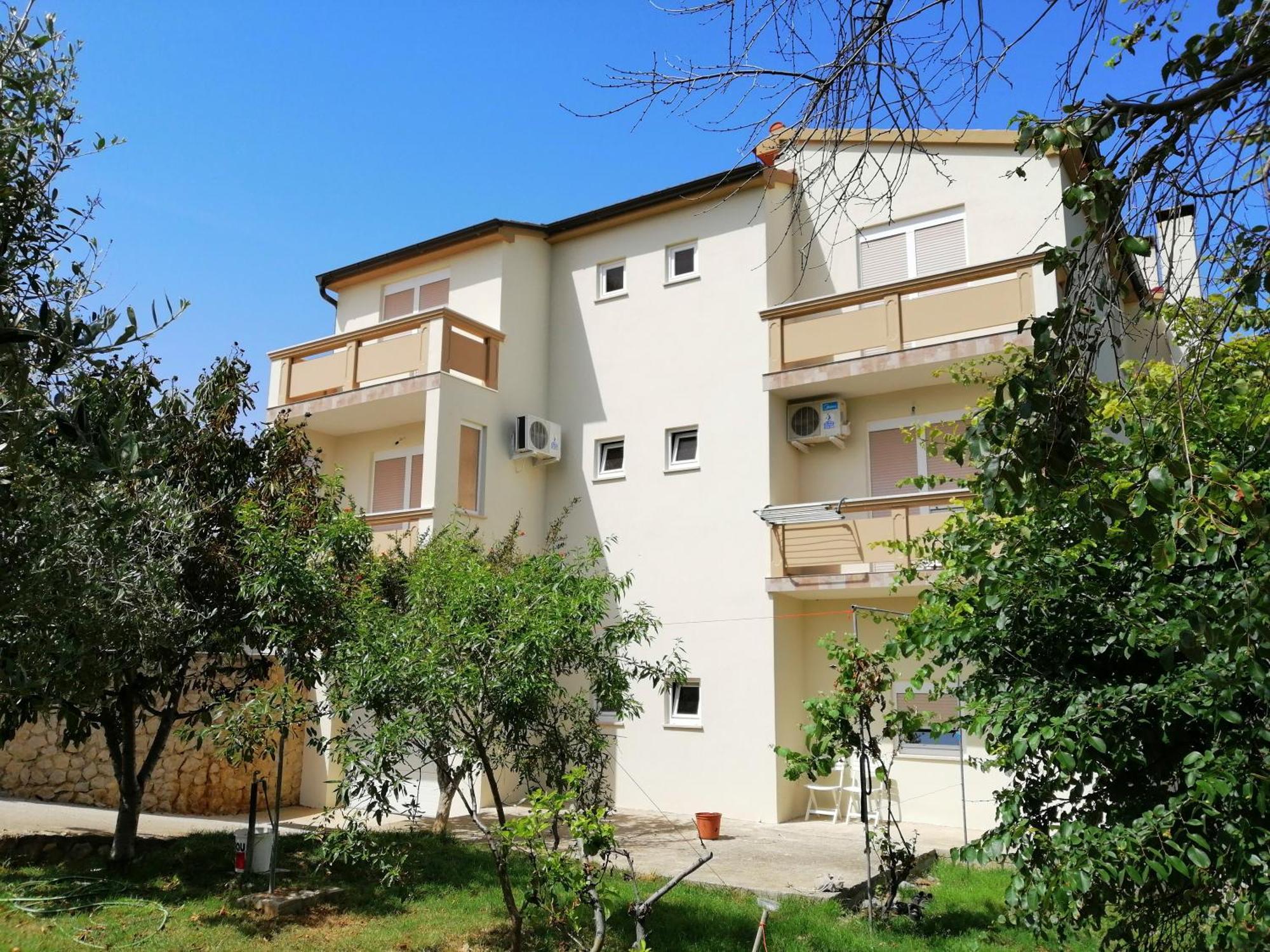 Apartments Monika 宁 外观 照片